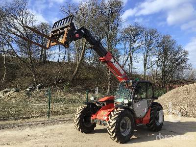 2015 Manitou MT932 Telehandler