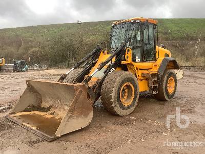 2012 JCB 427 Wheel Loader