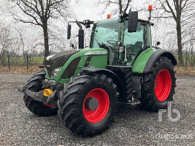 2012 Fendt 724 Vario Profi Plus 4WD Tractor