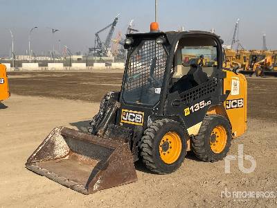 2015 JCB 135 Skid Steer Loader