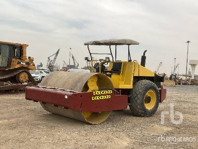 Dynapac CA250D Smooth Drum Compactor