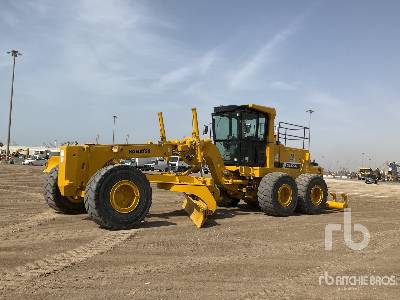 2006 Komatsu GD825A-2 Motor Grader