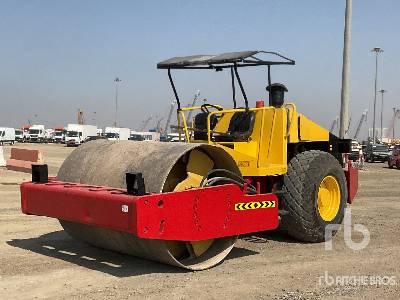 Dynapac CA250D Smooth Drum Compactor