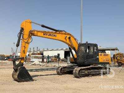 2017 Hyundai R220LC-7 Tracked Excavator