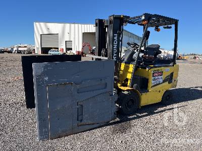2015 Hyundai 25B-9 2070 kg Electric Forklift