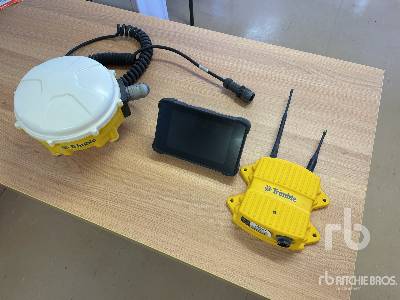 2020 Trimble Earthworks Grade Control System - Fits Motor Grader