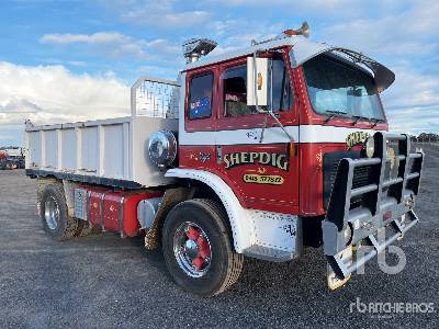 1976 International Acco 3073 4x2 Tipper Truck