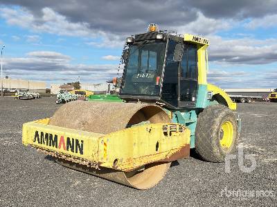 2012 Ammann ASC130D Smooth Drum Compactor