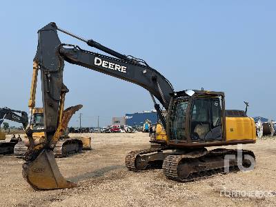 2013 John Deere 210G LC Tracked Excavator