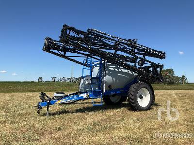 2014 New Holland S1070 134 ft S/A High Clearance Pull-Type Sprayer