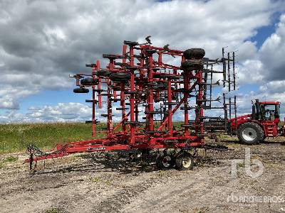 Case IH 4300 55 ft Cultivator