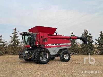 2011 Massey Ferguson 9795 Combine Harvester
