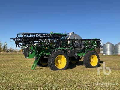 2014 John Deere 4940 120 ft High Clearance Self-Propelled Sprayer