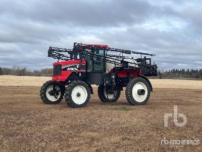 2009 Apache AS715 90 ft High Clearance Self-Propelled Sprayer