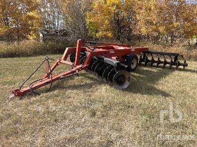 1983 Kello-Bilt 210 14 ft Offset Breaking Disc