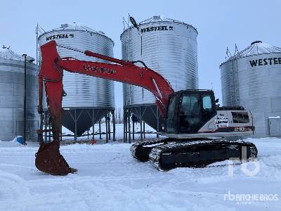 2015 Link-Belt 210 X3 Tracked Excavator