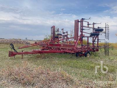International-Harvester 4700 34 ft Vibra-Tiller Cultivator