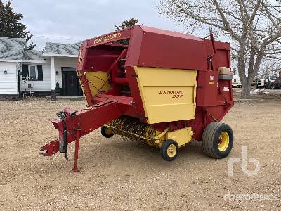 1987 New Holland 855 Round Baler