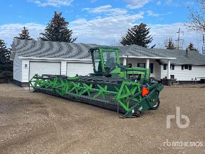 1983 Coop Implements 742 HydraFlex Self Propelled Swather
