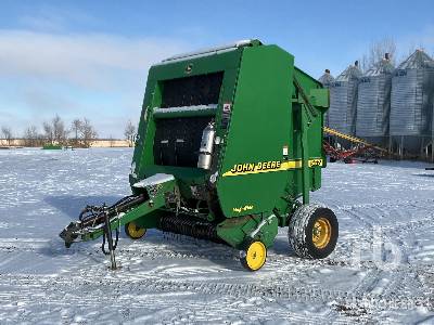 2001 John Deere 567 Round Baler