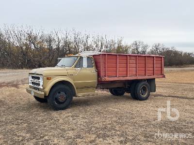 1972 Chevrolet C50 4x2 Grain Truck