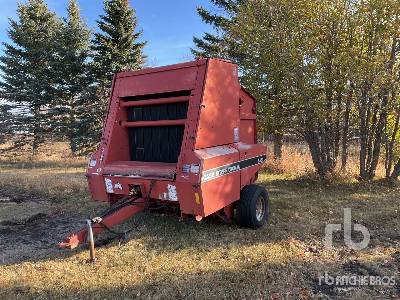 1992 Case IH 8460 Round Baler