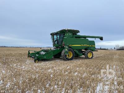 2000 John Deere 9650 Combine Harvester