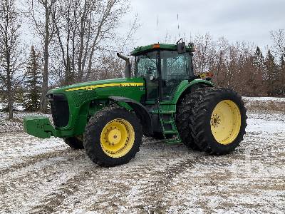 2002 John Deere 8520 4WD Tractor