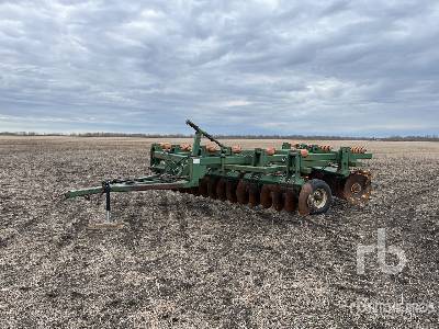 1997 Wishek 842 14 ft Offset Disc