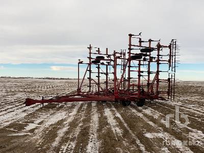 International Harvester 4700 40 ft Cultivator