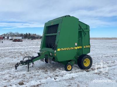 1998 John Deere 566 Round Baler