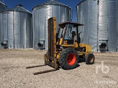 1975 Case 586 6000 lb Rough Terrain Forklift