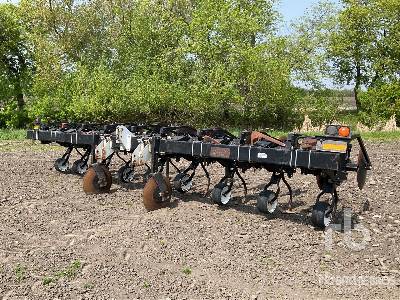 2001 Elmers RCSS 830 22 ft 8 Row Field Cultivator