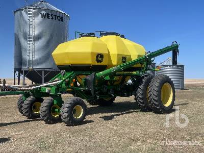 2013 John Deere 1910 430 bu Tow-Behind Air Cart
