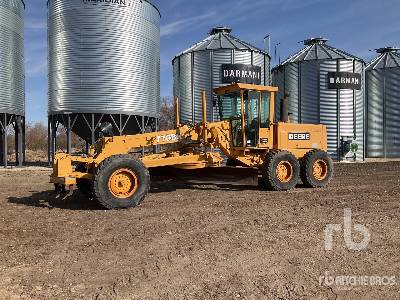 1993 John Deere 770BH Motor Grader