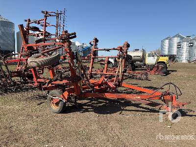 Case 20 ft Cultivator