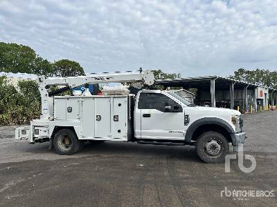 Photo of a 2018 Ford F-550