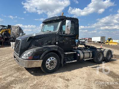 Photo of a 2018 Volvo VNL300