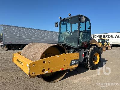 Photo of a 2012 Volvo SD116DX