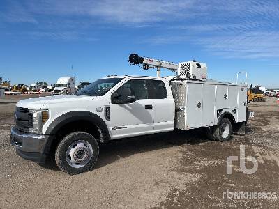Photo of a 2019 Ford F-550