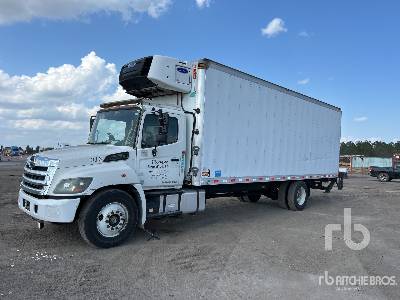 Photo of a 2015 Hino 338
