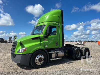 Photo of a 2022 Freightliner CASCADIA 116