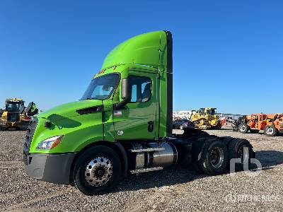 Photo of a 2021 Freightliner CASCADIA 116