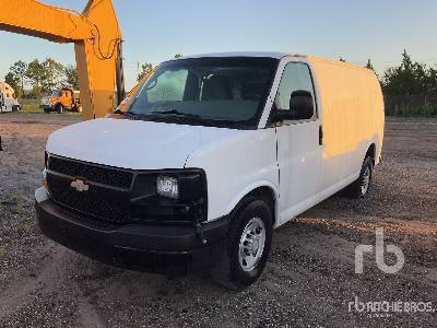 2010 CHEVROLET EXPRESS 2500 (Inoperable) Van 2010 CHEVROLET EXPRESS 2500 (Inoperable) Van