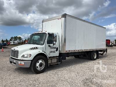 2018 FREIGHTLINER  M2 106  Van Truck