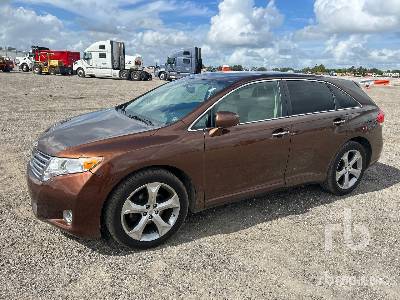 2009 TOYOTA  VENZA  Automobile