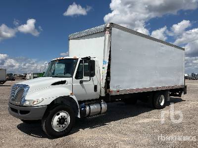 2018 INTERNATIONAL  4300  4x2  Van Truck