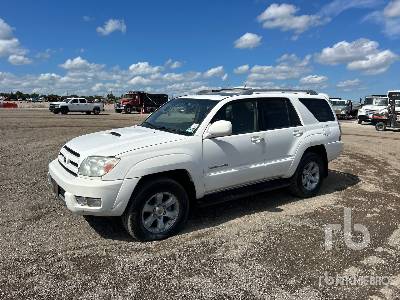 2003 TOYOTA 4 RUNNER SR5 4WD Sport Utility Vehicle 2003 TOYOTA 4 RUNNER SR5 4WD Sport Utility Vehicle