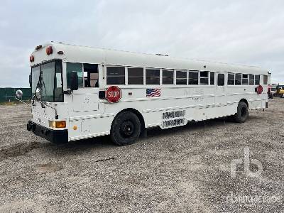 2003 INTERNATIONAL  3000  4x2 44-Seat Crew Carrier  Bus