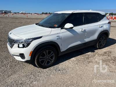 2021 KIA SELTOS AWD Sport Utility Vehicle 2021 KIA SELTOS AWD Sport Utility Vehicle